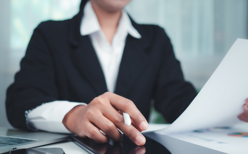 注冊(cè)公司代理費(fèi)一般多少錢？